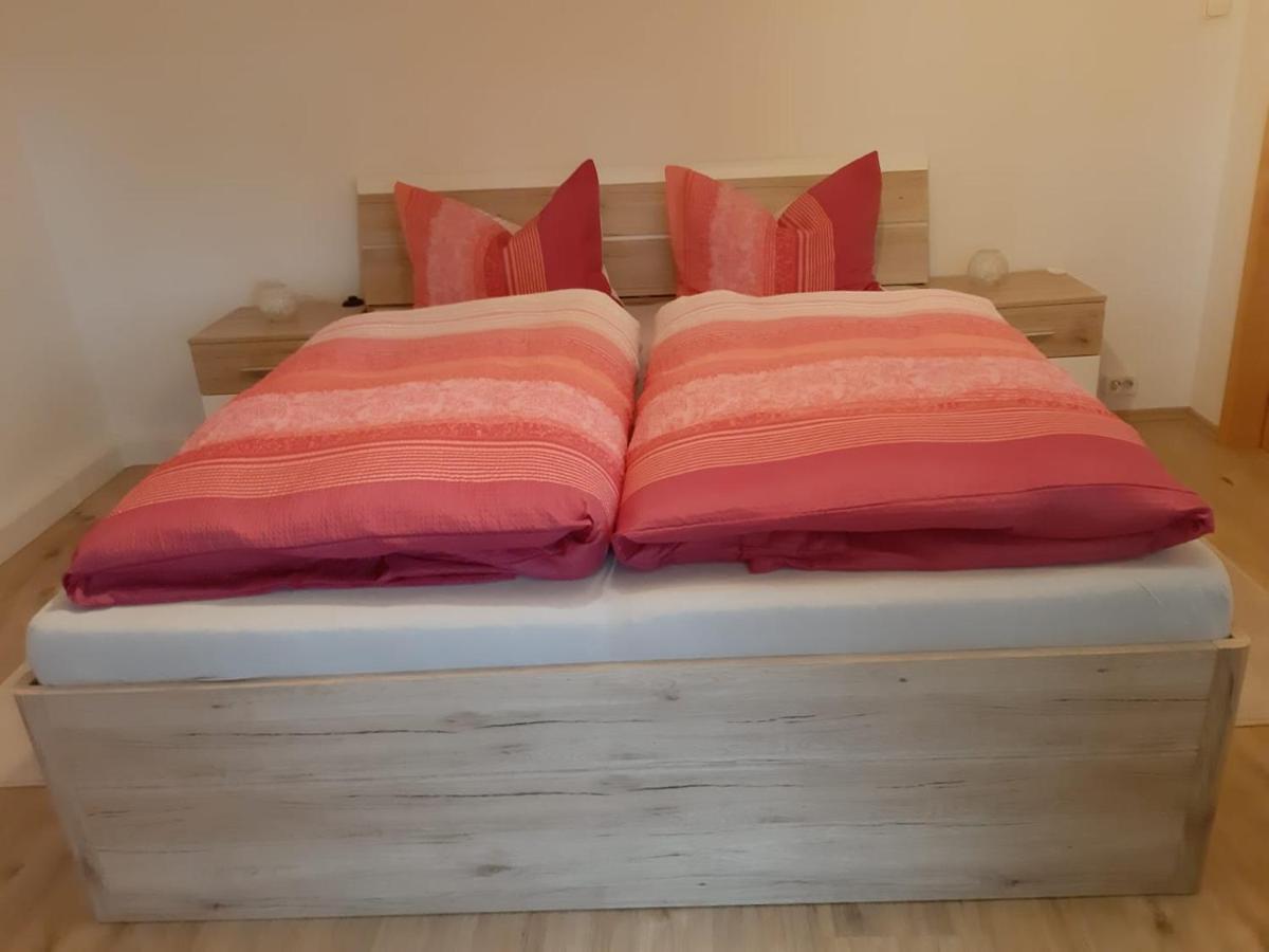 Familienfreundliche Ferienwohnung Zschorlau Zewnętrze zdjęcie